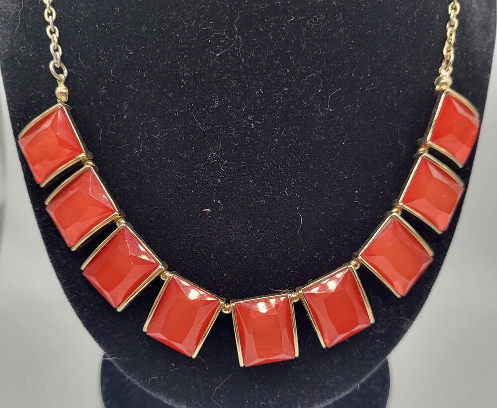 Charming Charlie Red Peach Square Statement Necklace 19in